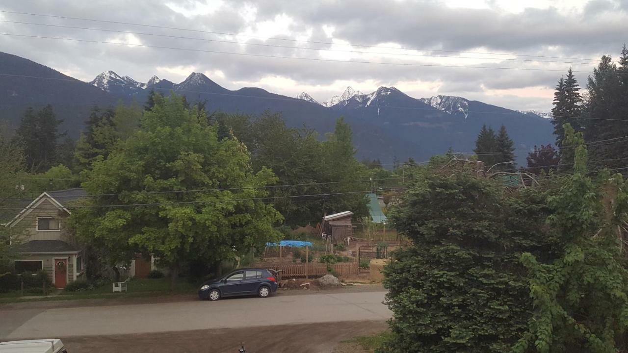 Kaslo Manor Lodge Exterior foto